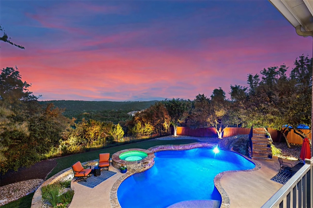 Residence at 732 Santaluz Path