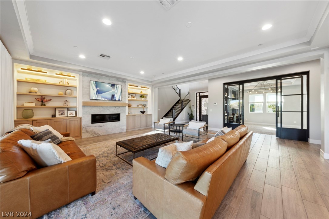 6272 Magnifico Circle great room
